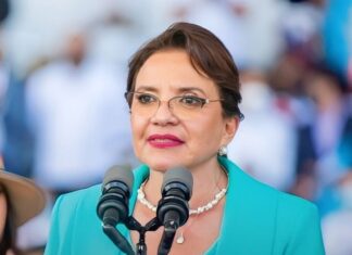 Xiomara Castro se solidariza con garífunas y condena masacre