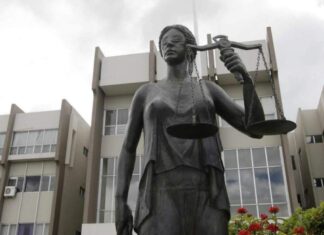 Los expertos en pedir dinero a la comunidad internacional hoy exigen no injerencias en la elección de Magitrados de la CSJ.