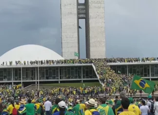 Asalto a las sedes del Congreso, Presidencia y Supremo de Brasil por miles de radicales de Bolsonaro