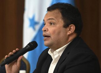 Diputado Jari Dixon asegura que no van a permitir otro golpe de estado.