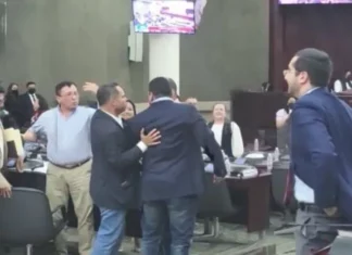 Los «Tapazos» de Bartolo Fuentes: «Se están corriendo a los cachurecos de las instituciones por ladrones»