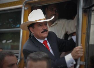 Manuel Zelaya anuncia que tiene casi «Amarrado» un trato con los nacionalistas para montar una consulta popular.