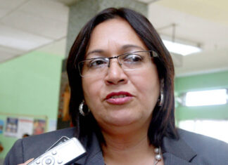 Ex ministra de Salud: 80% de la población se quitó la mascarilla desde hace un año