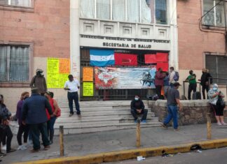 Colectivos de Libre van con todo para que ruede la cabeza del Ministro de Salud Jose Matheu.