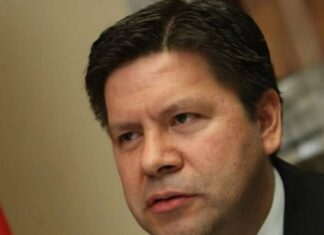 Experto: Gobierno está vendiendo a Honduras al mejor postor, «lo QUE es indignante»