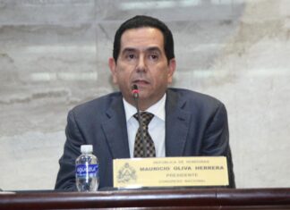 Sigue el circo político, Toño Rivera pide que se otorgue asilo a ciudadanos de origen Nicaragüense, Venezolanos y Cubanos.