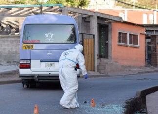 Caos en seguridad, tranportistas anuncian que le entregaran unidades a los criminales.