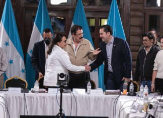 Por cuestionar al Familión, aumentaron las amenazas contra Gabriela Castellanos