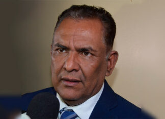 Mario Segura tiene las horas contadas como Jefe de Bancada del Partido Liberal.