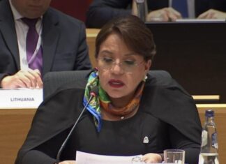 UE – CELAC otro espacio que no aprovecho la Presidenta Castro.