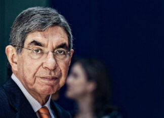 Ex Presidente de Costa Rica Oscar Arias se manifiesta en contra de solicitar visa a los hondureños