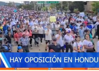 Pese a boicot del gobierno hondureños salen a las calles a defender la democracia