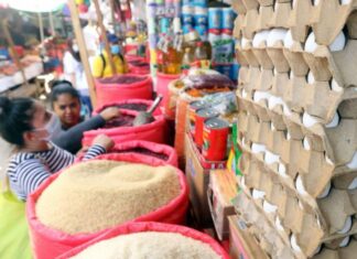 Alto costo de la canasta básica limitara a los hondureños a disfrutar de una cena navideña digna