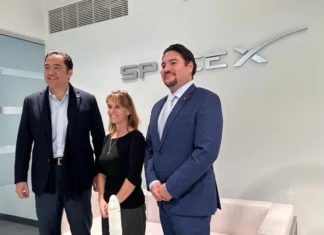 HONDUTEL se cae a pedazos mientras permiten el ingreso de Starlink