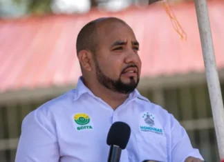 Ministro de Educación pide que se detenga campaña de terror por contaminación.