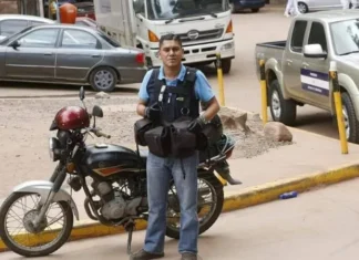 Periodista Osman Zepeda es atacado a balazos y se debate entre la vida y la muerte en el IHSS