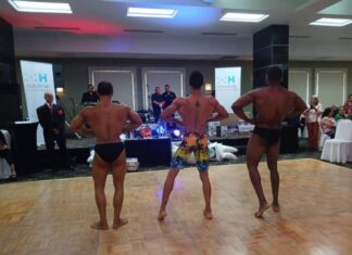 Suspenden a Coordinadores que contrataron «Strippers» para bailar en celebración del dia de la madre para jubiladas de INJUPEMP