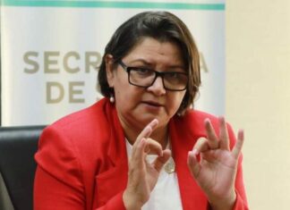 En medio del escándalo de nepotismo Ministra de Salud anuncia el inicio de jornada de vacunación
