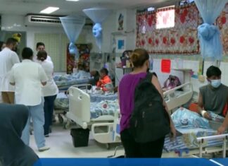 Inexplicable, Secretaria de Salud enfrenta sola el impacto del dengue en todo el país