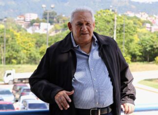 Olban Valladares: «Si el gobierno es honesto debería dar a conocer cuales son sus planes»