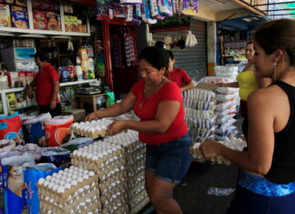 En Honduras todo se le puede imitar a Bukele menos bajar el precio de los alimentos