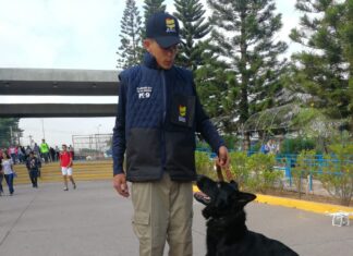 Rector de la UNAH, Odir Fernandez le abre las puertas al escuadrón canino para combatir el trafico de drogas