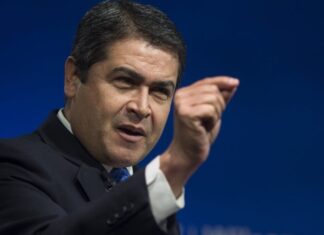 Juan Orlando Hernández:» La extradición, el terror de los narcos, clave en la guerra antidrogas para EEUU, pero minimizada y descartada en mi juicio»