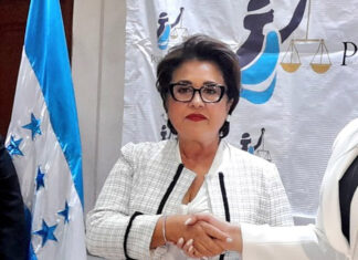 Rebeca Ráquel Obando asegura que hay que fortalecer la justicia para que los narcotraficantes sean juzgados en el país.