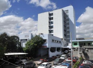 Gobierno de Xiomara Castro, Manuel Zelaya y Rixi Moncada no busca solución a la crisis del IHSS la agudiza al nombrar interventora