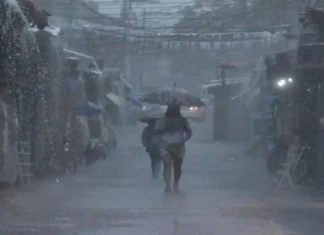 Víctimas de la tormenta «SARA» le exigen al gobierno que invierta los millones recibidos en recuperar sus bienes