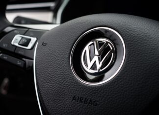 Trabajadores de VW amenazan con huelgas ante posible cierre de plantas