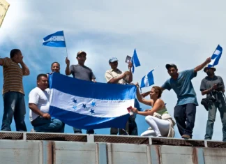 Mientras México y otros paises de la región se preparan para recibir deportados en Honduras están en modo política
