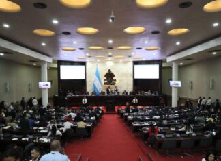 Nacionalistas y Liberales permiten la aprobación de un multimillonario presupuesto a la orden de LIBRE