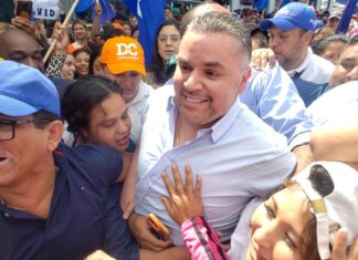 A su retorno al país David Chávez advirtió a quienes han hecho fiesta con los recursos del PN