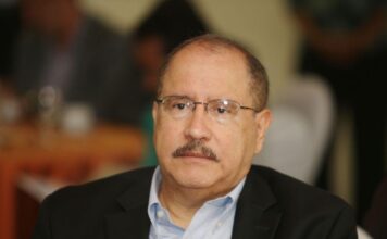 Hugo Noé Pino defiende actuaciones de la extinta Comisión Permanente y responde a María José Sosa