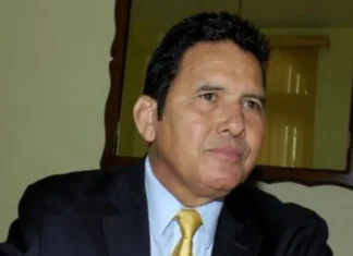 A pocas horas de la histórica convención del PL, Eliseo Castro se da el lujo de excluir a personajes como Dennis Chirinos por su afinidad con Jorge Calix