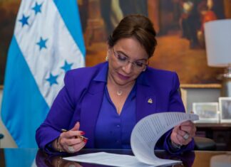 El Gobierno de Libre anuncia que pagara con fondos públicos a los socios «estafados» de KORIUN