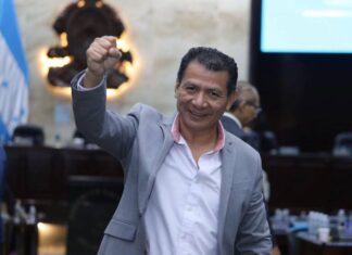 Oved Lopéz: «Estamos esperando que renuncie la diputada Isis Cuéllar por este hecho bochornoso en SEDESOL»