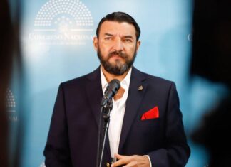 Rasel Tome exige la destitución del Ministro José Carlos Cardona y de la Vice Presidenta del CN Isis Cuellar por escándalo de corrupción en SEDESOL