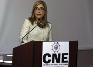 Renuncia «condicionada» de Ana Paola Hall sirvió de moneda de cambio para implementar el TREP estilo Mel Zelaya