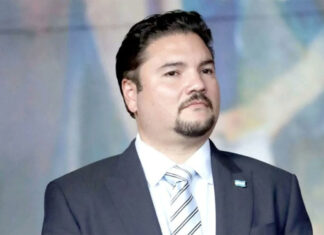 El Canciller Javier Bu se mantiene al margen del tema Venezuela en un descarado cálculo ideológico