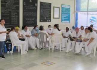 Enfermeras auxiliares anuncian que vuelven a las calles ante la incapacidad de las autoridades de Salud para solventar sus demandas