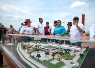 José Matheu asegura que los ocho hospitales que construye el gobierno de LIBRE están sobrevalorados en 5 mil millones de lempiras