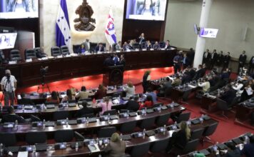Congreso Nacional suspende sesiones por fallas en tuberías de agua potable