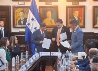 CSJ entrega al Congreso Nacional anteproyecto de Ley del Consejo de la Judicatura y la Carrera Judicial