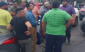 Conductores de Taxis VIP protestaron contra operativos del IHTT en Tegucigalpa