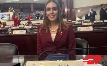 Alia Kafati pide investigar chats filtrados y solicita auditoría forense de celulares
