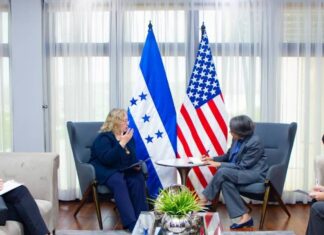 Honduras y Estados Unidos reafirman cooperación bilateral tras reunión diplomática