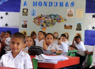Más de un millón de niños y jóvenes permanecen fuera del sistema educativo en Honduras