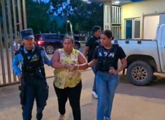 Denuncia estremece a la capital: Madre vendía a sus hijas de 11 y 13 años «al mejor postor» en Comayagüela